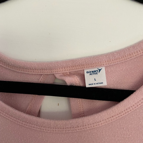 ⚡️ 3/$20 ⚡️ Old Navy Active • Long sleeve top - Picture 6 of 6